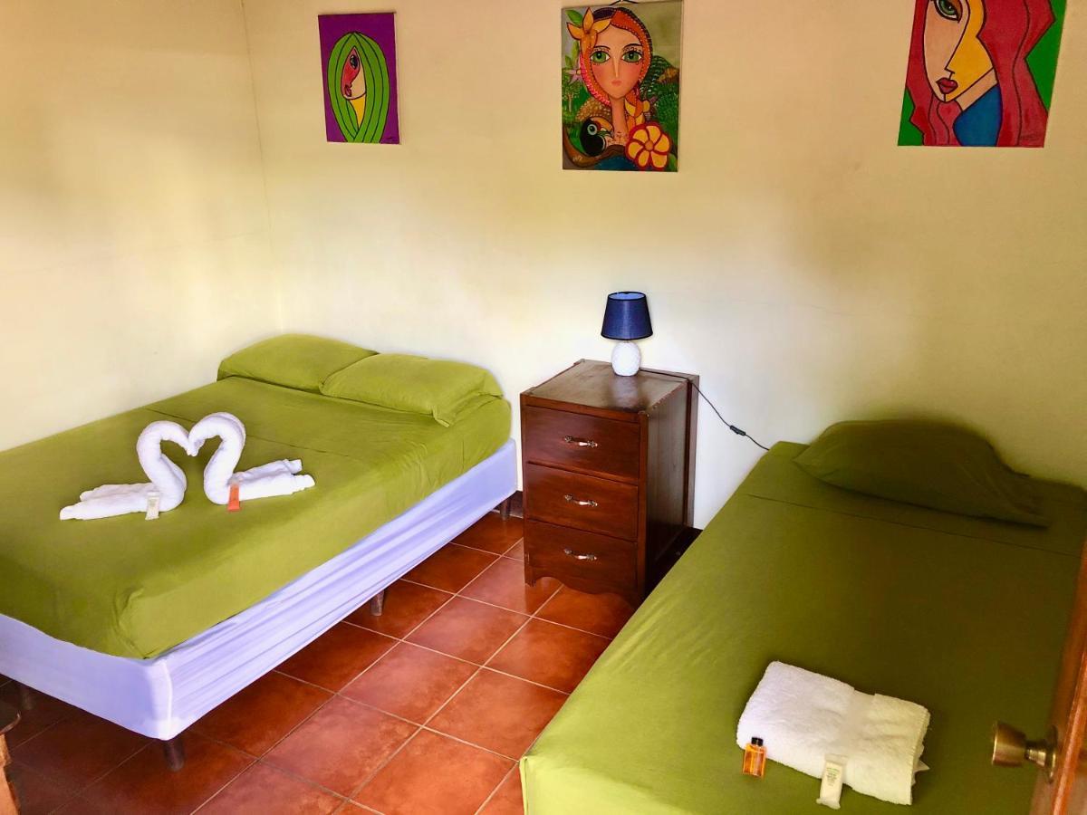 Casa Lula Leon Hostal Bagian luar foto